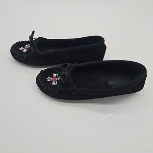 Minnetonka Black Suede Beaded Moccasins Sz 7.5